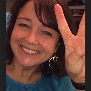 Meet your Posher, Angie